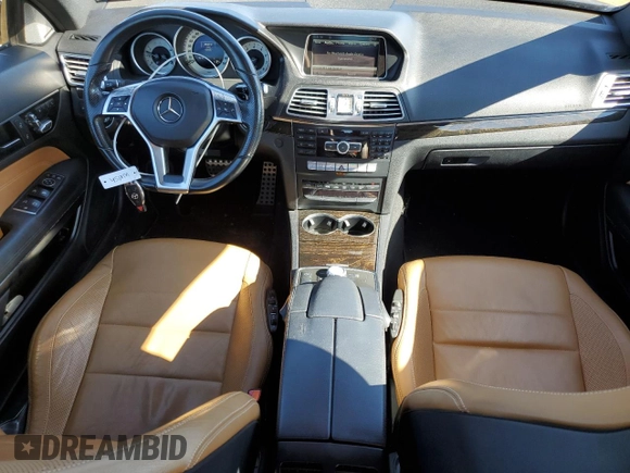 2015 Mercedes-Benz E 400 with VIN WDDKJ6HB7FF300175, listed as a Copart auction lot 82913174 with 52,427 mi miles and Salvage title. Bid and sale history available at DreamBid. Image 8.