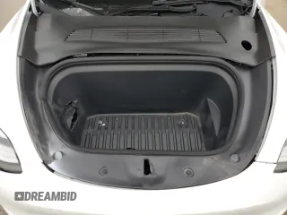 2022 Tesla Model Y Performance с VIN 7SAYGDEFXNF384268, выставлен на аукционе Copart как лот 60141005 с пробегом Не указан миль и Списание • Salvage title. История ставок и продаж доступна на DreamBid. Изображение 12.