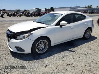 2014 Mazda 3 i Sport with VIN 3MZBM1U78EM100911, listed as a Copart auction lot 61187595 with 117,306 mi miles and Salvage title. Bid and sale history available at DreamBid. Image 1.