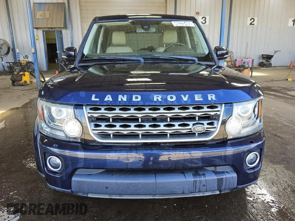2015 Land Rover LR4 HSE z VIN SALAG2V67FA773312, wystawiony jako Copart lot #48328485 z przebiegiem 109 280 mil mil oraz Czysty tytuł • Clean title. Historia ofert i sprzedaży dostępna na DreamBid. Obrazek 5.