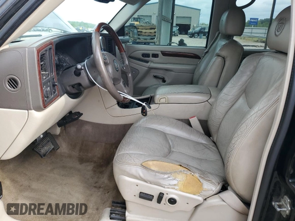 2005 Cadillac Escalade with VIN 1GYEK63NX5R161446, listed as a Copart auction lot 53835595 with 338,356 mi miles and Salvage title. Bid and sale history available at DreamBid. Image 7.