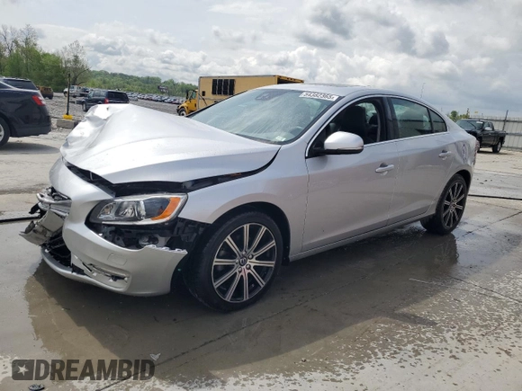 2017 Volvo S60 Inscription Platinum z VIN LYV402HMXHB129950, wystawiony jako Copart lot #54382365 z przebiegiem 92 868 mil mil oraz Szkoda całkowita • Salvage title. Historia ofert i sprzedaży dostępna na DreamBid. Obrazek 1.