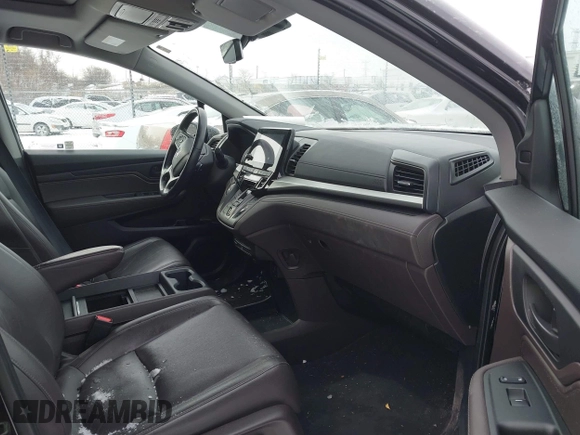 2018 Honda Odyssey EX-L z VIN 5FNRL6H79JB012735, wystawiony jako IAAI lot #41552799 z przebiegiem 29 253 mil mil oraz . Historia ofert i sprzedaży dostępna na DreamBid. Obrazek 5.