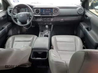 2018 Toyota Tacoma SR5 z VIN 5TFAZ5CNXJX065932, wystawiony jako Copart lot #52046845 z przebiegiem 61 980 mil mil oraz Szkoda całkowita • Salvage title. Historia ofert i sprzedaży dostępna na DreamBid. Obrazek 8.