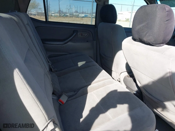 2005 Toyota Sequoia SR5 with VIN 5TDZT34AX5S244276, listed as a IAAI auction lot 41605214 with 226,565 mi miles. Bid and sale history available at carsss.com. Image 8.