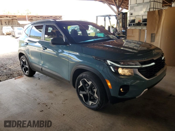 2024 Kia Seltos EX with VIN KNDERCAA1R7639951, listed as a Copart auction lot 46897115 with 1,136 mi miles and Clean Title. Bid and sale history available at DreamBid. Image 4.
