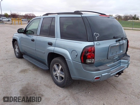2006 Chevrolet TrailBlazer with VIN 1GNDT13S862319128, listed as a IAAI auction lot 41919453 with 182,628 mi miles and . Bid and sale history available at DreamBid. Image 3.