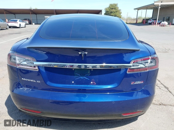 2017 Tesla Model S 100D with VIN 5YJSA1E44HF220391, listed as a IAAI auction lot 37381201 with Not Provided miles and . Bid and sale history available at DreamBid. Image 16.