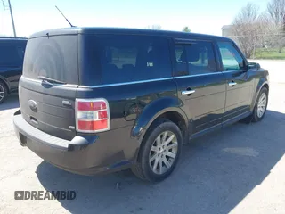 2011 Ford Flex SEL z VIN 2FMHK6CC7BBD13095, wystawiony jako IAAI lot #42073444 z przebiegiem 221 795 mil mil oraz . Historia ofert i sprzedaży dostępna na DreamBid. Obrazek 4.