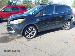 2013 Ford Escape Titanium с VIN 1FMCU9J90DUC40758, выставлен на аукционе IAAI как лот 41927827 с пробегом 110 614 миль миль и . История ставок и продаж доступна на DreamBid. Изображение 2.