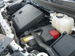 2021 Chevrolet Traverse RS z VIN 1GNERJKW5MJ272022, wystawiony jako IAAI lot #43040650 z przebiegiem 43 377 mil mil oraz . Historia ofert i sprzedaży dostępna na DreamBid. Obrazek 20.