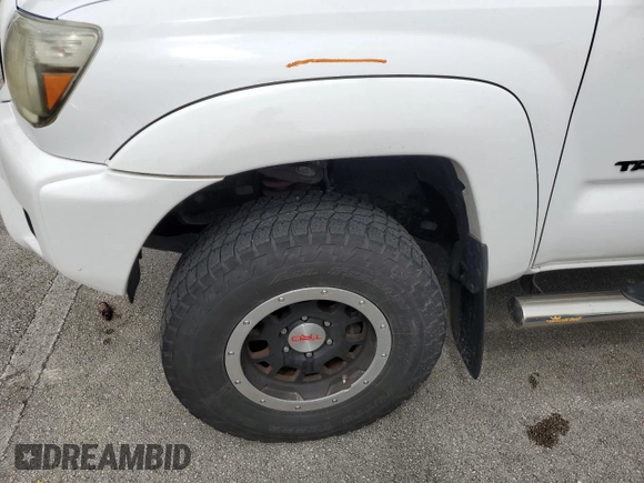 2015 Toyota Tacoma with VIN 5TFLU4EN6FX148408, listed as a Copart auction lot 74085484 with 0 mi miles and Salvage Title. Bid and sale history available at carsss.com. Image 12.