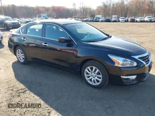 2014 Nissan Altima 2.5 with VIN 1N4AL3AP3EN388270, listed as a IAAI auction lot 42078446 with 108,356 mi miles. Bid and sale history available at carsss.com. Image 1.