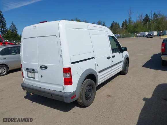 2013 Ford Transit Connect XL with VIN NM0LS7AN5DT176974, listed as a IAAI auction lot 42067541 with 140,690 mi miles. Bid and sale history available at carsss.com. Image 4.
