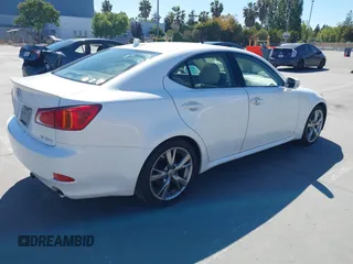 2010 Lexus IS 250 z VIN JTHBF5C22A5125439, wystawiony jako IAAI lot #42346132 z przebiegiem 226 500 mil mil oraz . Historia ofert i sprzedaży dostępna na DreamBid. Obrazek 4.