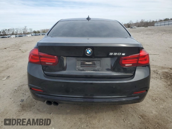 2018 BMW 3 Series 330e iPerformance with VIN WBA8E1C54JA178343, listed as a Copart auction lot 45866435 with 0 mi miles and Salvage Title. Bid and sale history available at carsss.com. Image 6.