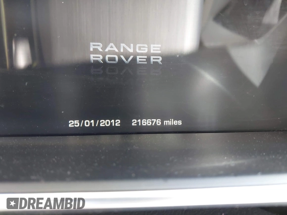 2013 Land Rover Range Rover HSE z VIN SALGS2DF7DA104884, wystawiony jako IAAI lot #41848384 z przebiegiem 216 676 mil mil oraz . Historia ofert i sprzedaży dostępna na DreamBid. Obrazek 15.