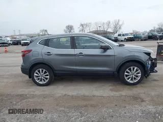 2021 Nissan Rogue S z VIN JN1BJ1AW1MW451751, wystawiony jako IAAI lot #42052428 z przebiegiem 70 437 mil mil oraz . Historia ofert i sprzedaży dostępna na DreamBid. Obrazek 14.