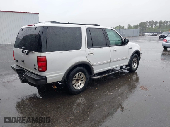 2001 Ford Expedition XLT with VIN 1FMRU15W31LA71137, listed as a IAAI auction lot 41960736 with 218,896 mi miles and . Bid and sale history available at DreamBid. Image 4.