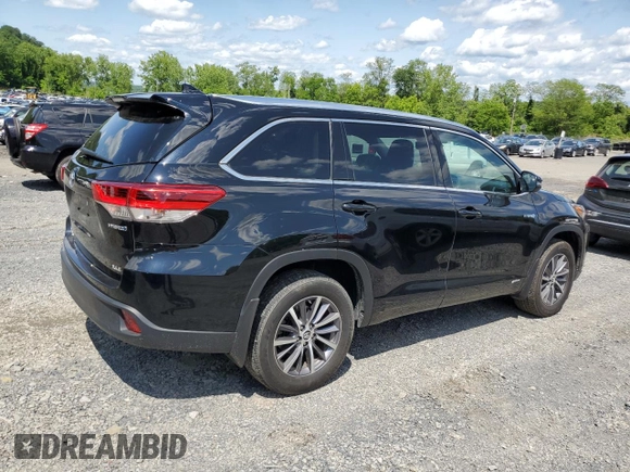 2018 Toyota Highlander Hybrid XLE with VIN 5TDJGRFH1JS038904, listed as a Copart auction lot 58176435 with 38,083 mi miles and Clean title. Bid and sale history available at DreamBid. Image 3.