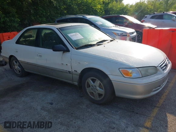 2001 Toyota Camry CE with VIN JT2BG22K010570556, listed as a IAAI auction lot 42458031 with 357,046 mi miles and . Bid and sale history available at DreamBid. Image 1.