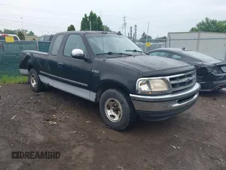 1997 Ford F-150 with VIN 1FTDX1721VNB31166, listed as a IAAI auction lot 42616180 with 182,452 mi miles and . Bid and sale history available at DreamBid. Image 1.