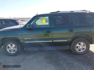 2003 Chevrolet Tahoe LT with VIN 1GNEC13Z33R213707, listed as a IAAI auction lot 41796469 with 183,373 mi miles. Bid and sale history available at carsss.com. Image 14.