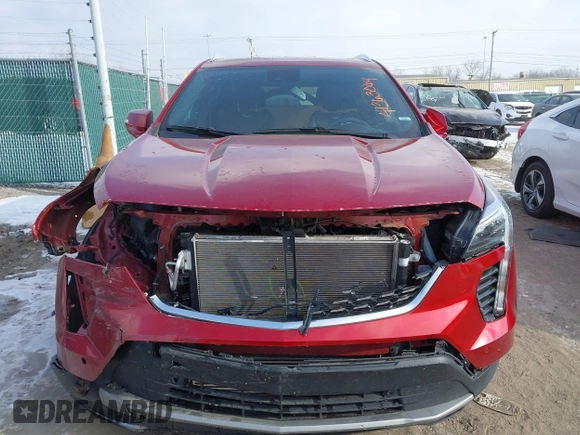 2021 Cadillac XT4 FWD Premium Luxury with VIN 1GYFZCR44MF019607, listed as a IAAI auction lot 41363064 with 24,364 mi miles. Bid and sale history available at carsss.com. Image 6.