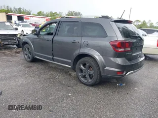 2020 Dodge Journey Crossroad with VIN 3C4PDCGB0LT270042, listed as a IAAI auction lot 40521806 with 102,934 mi miles and . Bid and sale history available at carsss.com. Image 3.