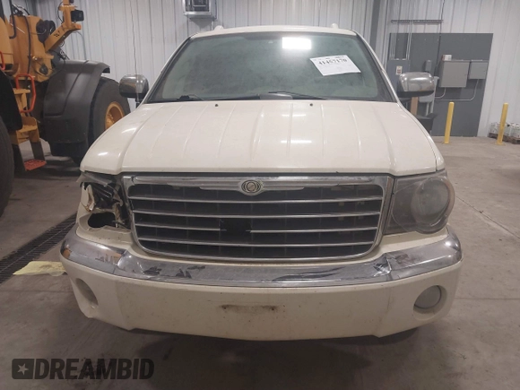 2009 Chrysler Aspen Limited with VIN 1A8HW58P59F713608, listed as a IAAI auction lot 41457170 with Not Provided miles and . Bid and sale history available at DreamBid. Image 12.