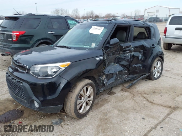 2015 Kia Soul + with VIN KNDJP3A58F7805840, listed as a IAAI auction lot 41533211 with 98,992 mi miles. Bid and sale history available at carsss.com. Image 2.