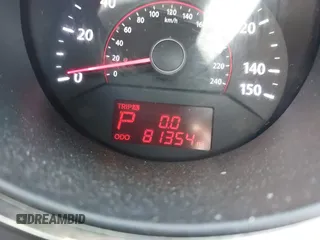 2011 Kia Sorento EX with VIN 5XYKU4A21BG027581, listed as a IAAI auction lot 41818445 with 81,354 mi miles. Bid and sale history available at carsss.com. Image 15.