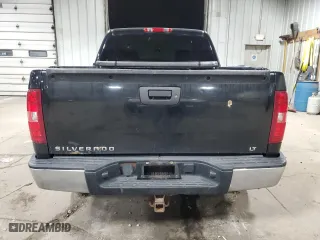 2008 Chevrolet Silverado 1500 LT w/1LT with VIN 3GCEK133X8G243480, listed as a Copart auction lot 85317584 with 299,113 mi miles and Clean Title. Bid and sale history available at carsss.com. Image 6.