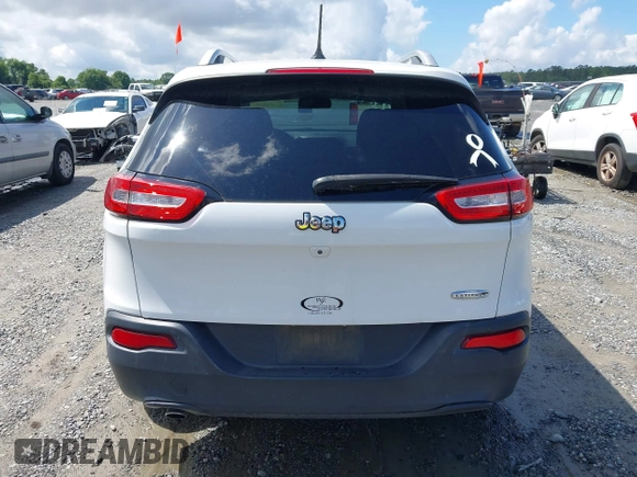2018 Jeep Cherokee Latitude with VIN 1C4PJLCB1JD553390, listed as a IAAI auction lot 42233220 with 130,418 mi miles and . Bid and sale history available at DreamBid. Image 16.