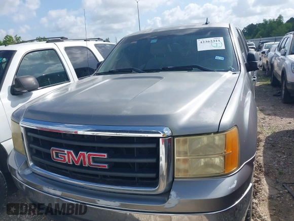 2007 GMC Sierra 1500 SLE1 z VIN 2GTEC13J671516076, wystawiony jako IAAI lot #42362311 z przebiegiem 359 483 mil mil oraz . Historia ofert i sprzedaży dostępna na DreamBid. Obrazek 12.