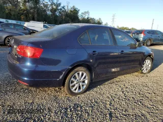 2011 Volkswagen Jetta SE with VIN 3VWDX7AJ8BM022225, listed as a Copart auction lot 84355224 with 101,887 mi miles and Clean title. Bid and sale history available at DreamBid. Image 3.