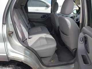 2006 Ford Escape XLT with VIN 1FMYU93166KB46038, listed as a IAAI auction lot 41877801 with 278,459 mi miles. Bid and sale history available at carsss.com. Image 8.