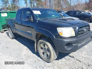 2007 Toyota Tacoma PreRunner with VIN 5TETU62N47Z425048, listed as a IAAI auction lot 41592137 with 246,023 mi miles. Bid and sale history available at carsss.com. Image 1.