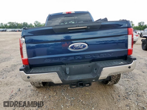 2018 Ford F-250 XL with VIN 1FT7W2BT8JEC38747, listed as a Copart auction lot 62722925 with 155,078 mi miles and Clean title. Bid and sale history available at DreamBid. Image 6.