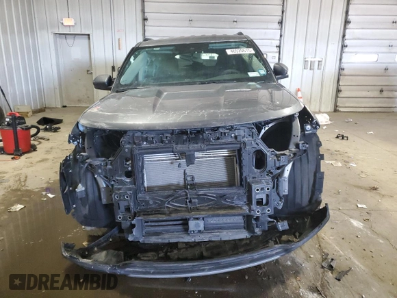 2024 Ford Explorer XLT with VIN 1FMSK8DH7RGA01857, listed as a Copart auction lot 46520615 with 0 mi miles and Salvage Title. Bid and sale history available at carsss.com. Image 5.