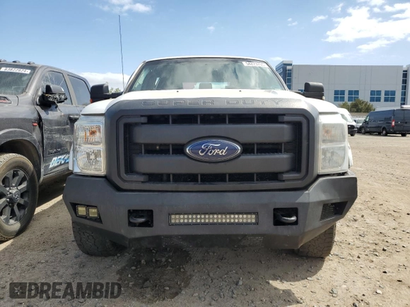 2012 Ford F-350 XL с VIN 1FT8W3BT3CEB74727, выставлен на аукционе Copart как лот 54273755 с пробегом 78 542 миль миль и Списание • Salvage title. История ставок и продаж доступна на DreamBid. Изображение 5.