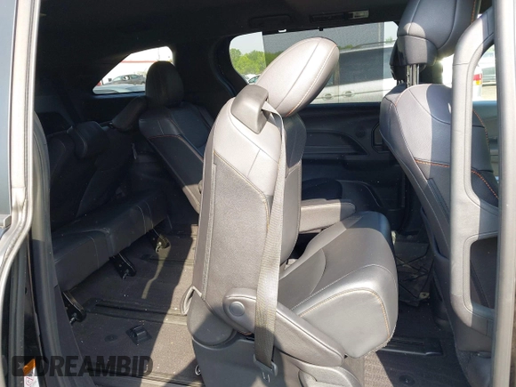 2022 Toyota Sienna XSE with VIN 5TDDRKEC8NS079069, listed as a IAAI auction lot 42231512 with 121,494 mi miles and . Bid and sale history available at DreamBid. Image 8.