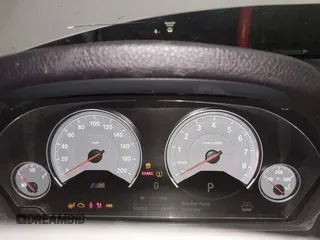 2017 BMW M4 with VIN WBS3R9C5XHK709445, listed as a IAAI auction lot 39303430 with 59,095 mi miles. Bid and sale history available at carsss.com. Image 7.