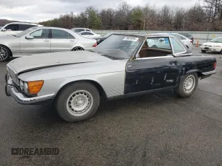 1972 Mercedes-Benz E with VIN 10704412000808, listed as a Copart auction lot 55909485 with 82,523 mi miles and Non Repairable. Bid and sale history available at DreamBid. Image 1.