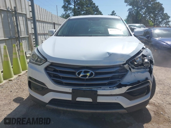 2017 Hyundai Santa Fe Sport 2.4L with VIN 5NMZT3LB4HH032913, listed as a IAAI auction lot 41978352 with 92,801 mi miles. Bid and sale history available at carsss.com. Image 12.