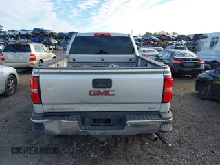2015 GMC Sierra 2500HD available WiFi SLT with VIN 1GT12ZEG7FF167096, listed as a IAAI auction lot 41408317 with 152,969 mi miles. Bid and sale history available at carsss.com. Image 16.