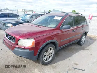 2005 Volvo XC90 with VIN YV1CZ911251165669, listed as a IAAI auction lot 42201984 with 189,754 mi miles and . Bid and sale history available at DreamBid. Image 2.