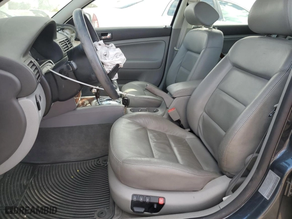 2003 Volkswagen Passat GLX with VIN WVWYH63B63E081430, listed as a Copart auction lot 77882164 with 80,614 mi miles and Salvage Title. Bid and sale history available at carsss.com. Image 7.