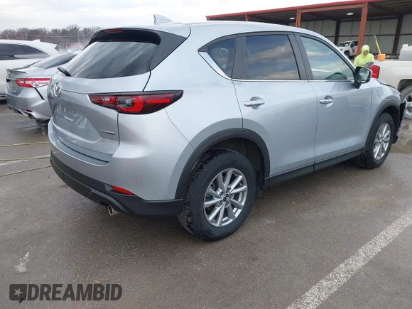 2023 Mazda CX-5 S Preferred with VIN JM3KFBCM1P0131070, listed as a IAAI auction lot 41661970 with 31,910 mi miles and . Bid and sale history available at carsss.com. Image 4.