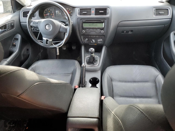 2011 Volkswagen Jetta SE с VIN 3VWBX7AJ5BM388229, выставлен на аукционе Copart как лот 83998094 с пробегом 147 981 миль миль и Чистый • Clean title. История ставок и продаж доступна на DreamBid. Изображение 8.